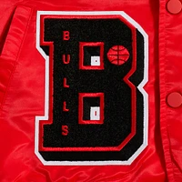 Veste à boutons-pression en satin sublimé Pro Standard Red Chicago Bulls pour homme