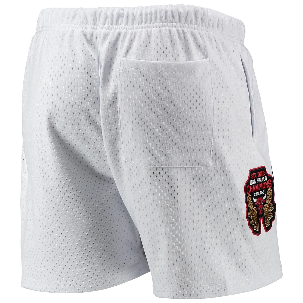 Short capsule Pro Standard Chicago Bulls 6x NBA Finals Champions Mesh pour homme, blanc