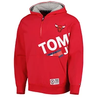 Sweat à capuche demi-zip Bernard des Chicago Bulls de Tommy Jeans pour homme, rouge