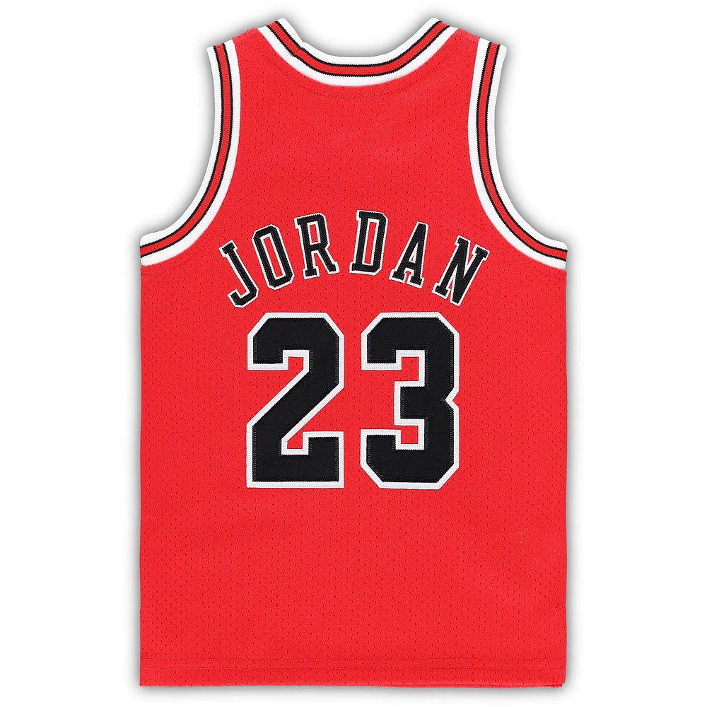 Tout-petit Mitchell & Ness Michael Jordan Rouge Chicago Bulls 1985/86 Hardwood Classics Authentique Maillot