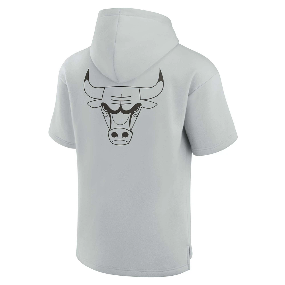 Unisex Fanatics Gray Chicago Bulls Elements Super Soft Fleece Short Sleeve Pullover Hoodie