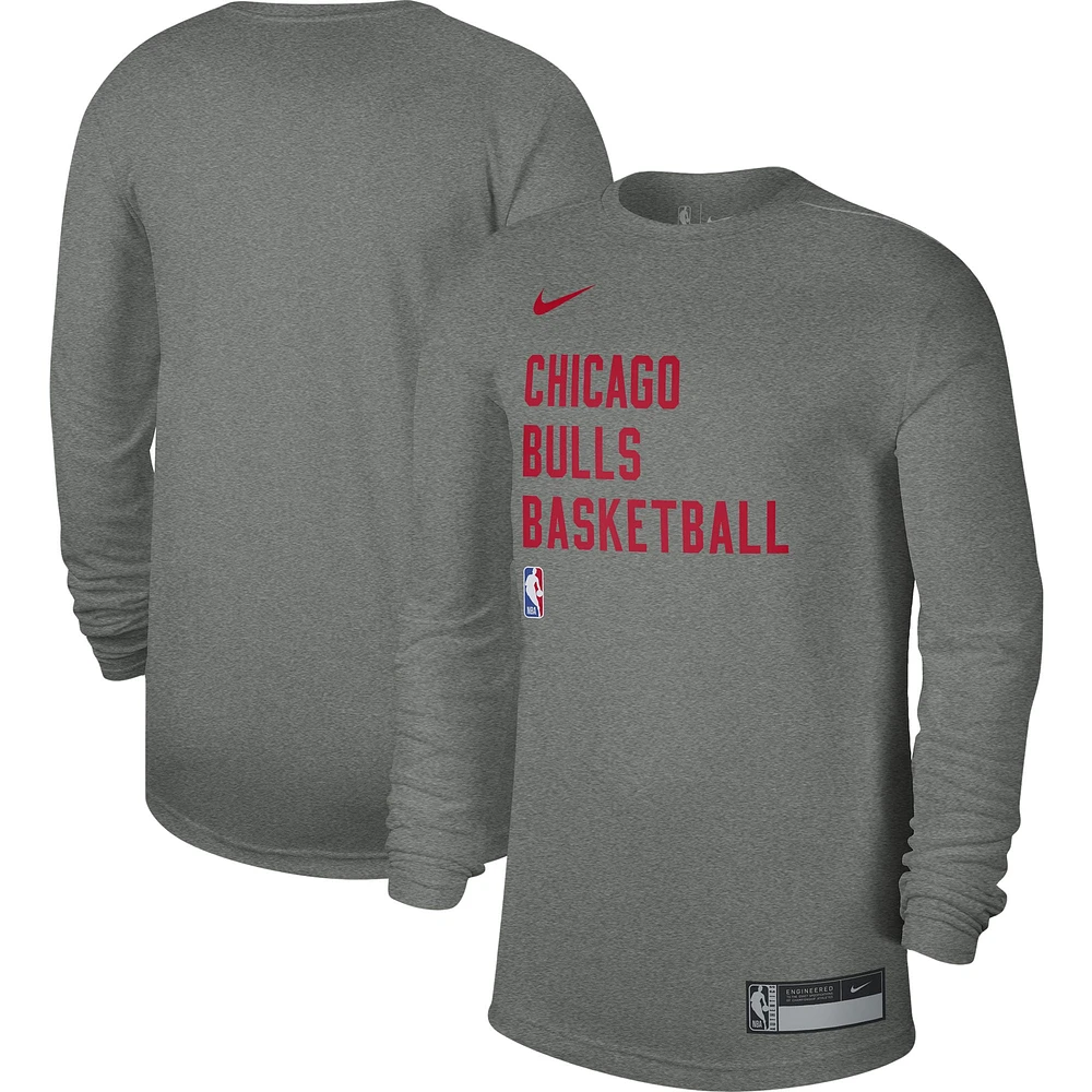 T-shirt à manches longues unisexe Nike Chicago Bulls 2023/24 Legend On-Court Practice gris chiné