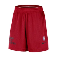 Short d'entraînement unisexe Nike Red Chicago Bulls Warm Up Performance