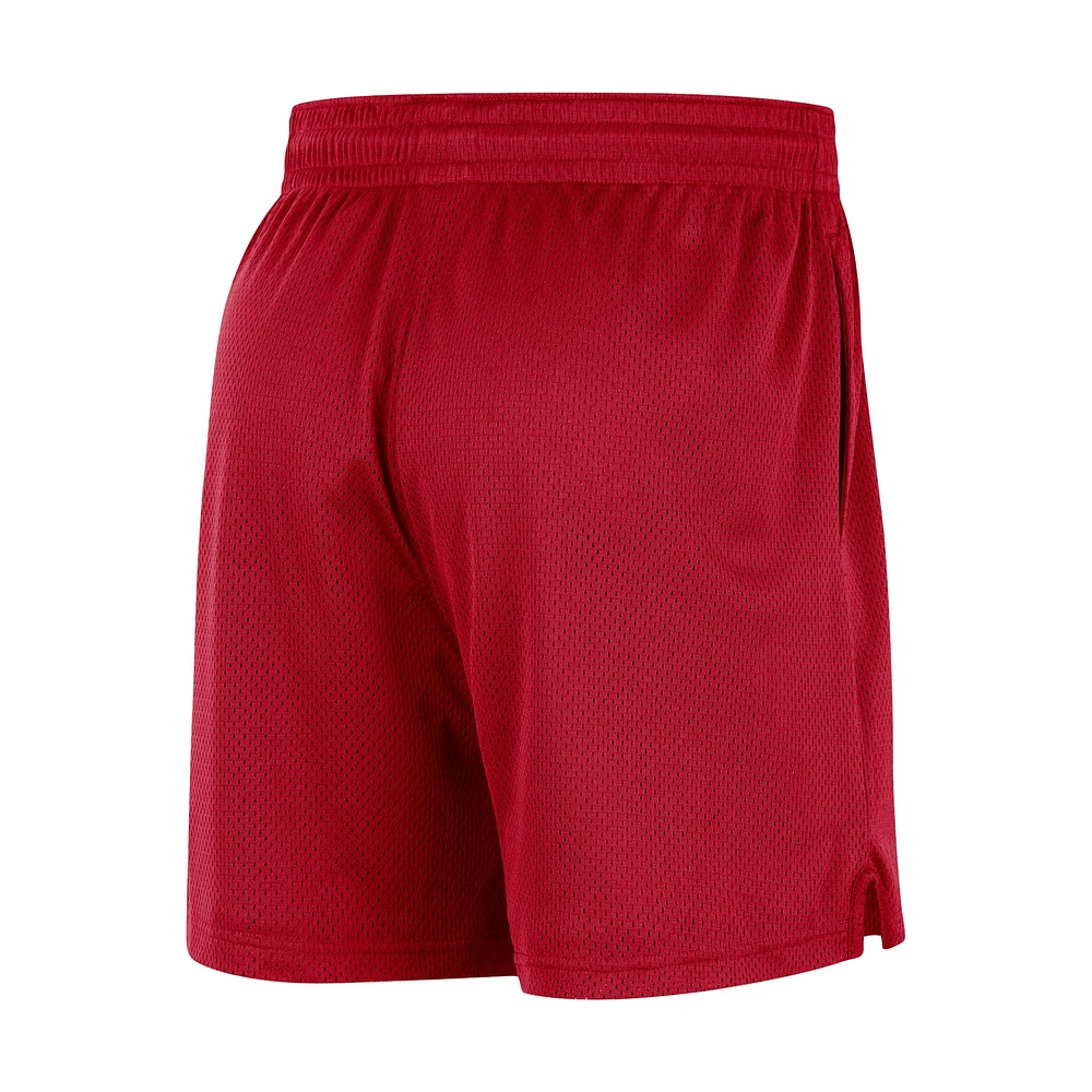 Short d'entraînement unisexe Nike Red Chicago Bulls Warm Up Performance