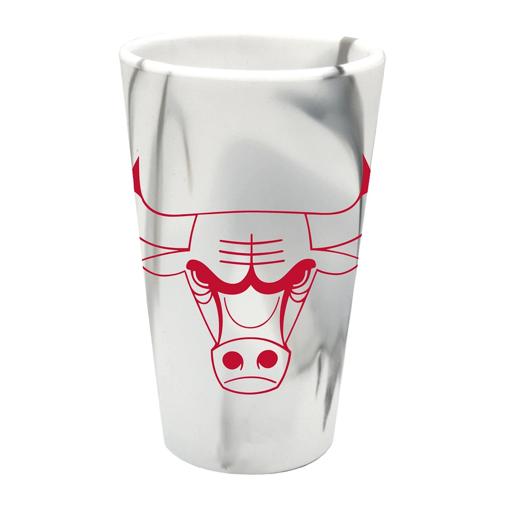 WinCraft Chicago Bulls 16oz. Fashion Silicone Pint Glass