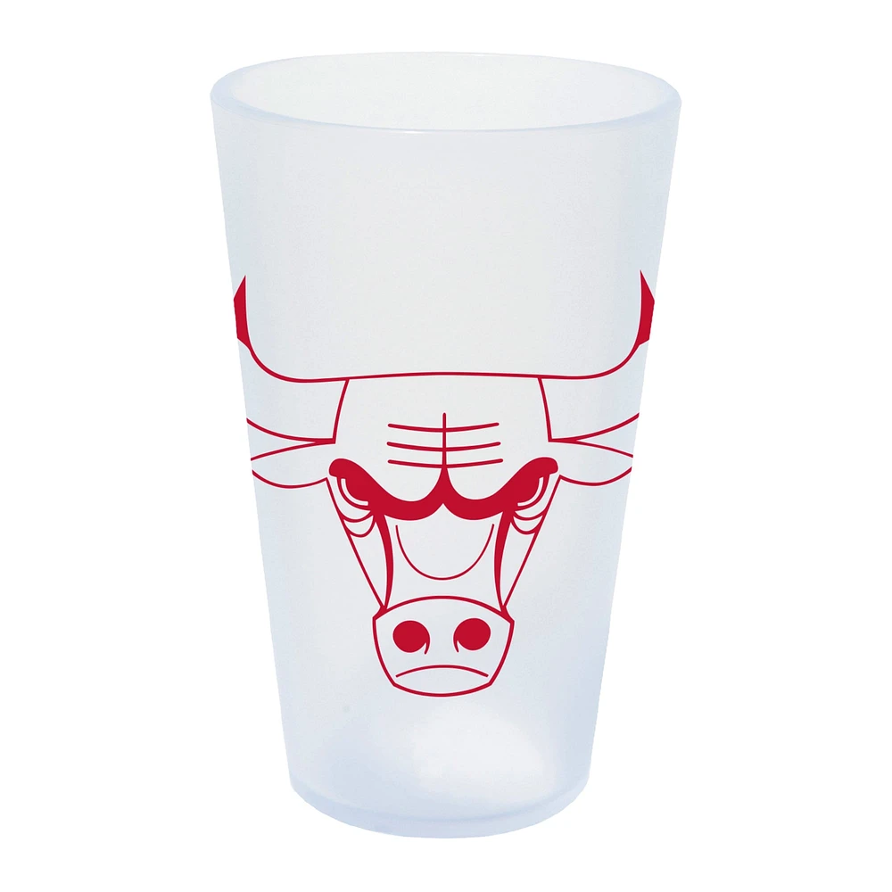 WinCraft Chicago Bulls 16oz. Icicle Silicone Pint Glass