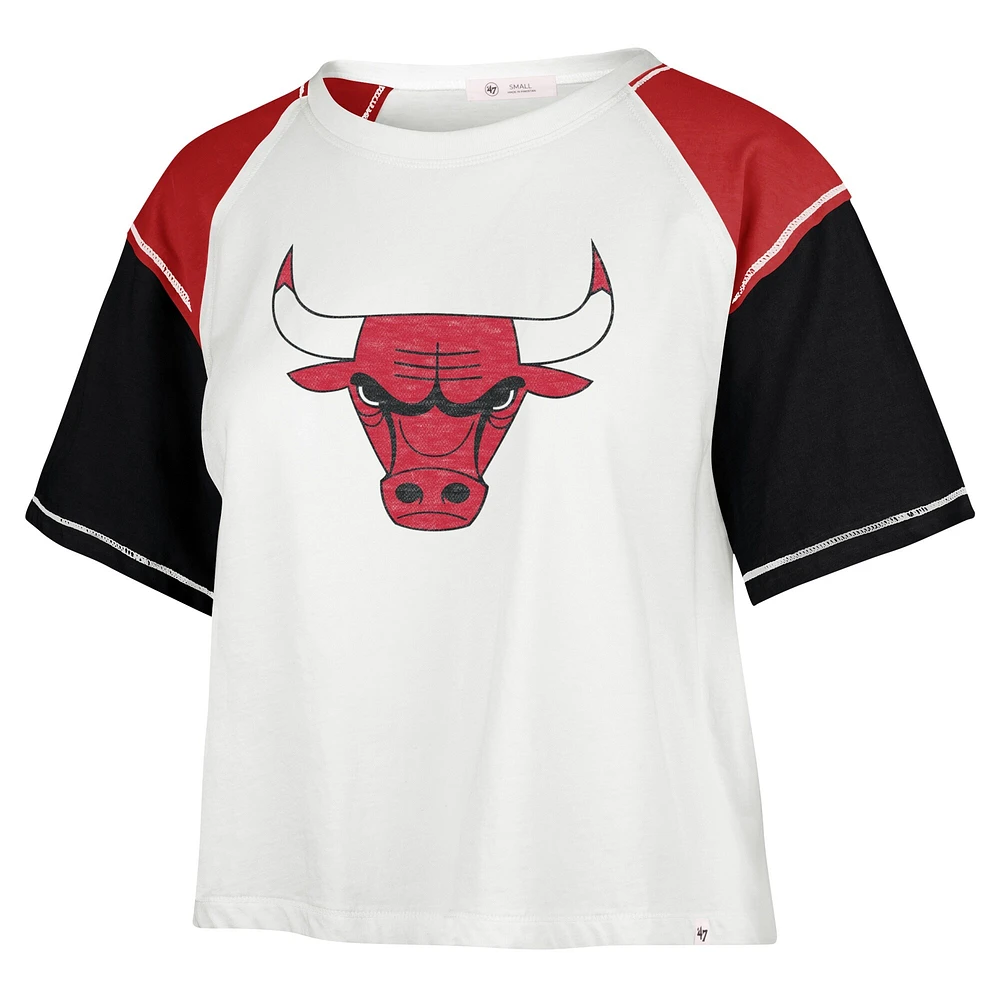 T-shirt court '47 crème Chicago Bulls Premier Raglan pour femmes