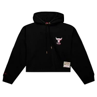 Women's Mitchell & Ness Black Chicago Bulls Hardwood Classics Cropped Pullover Hoodie