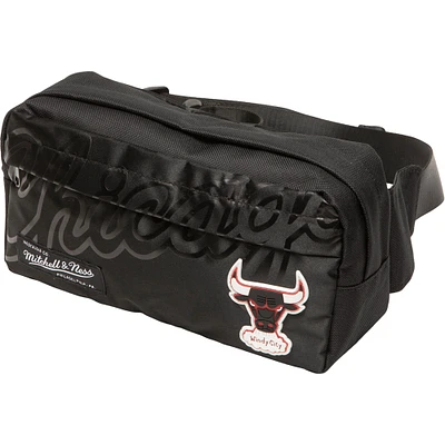 Women's Mitchell & Ness Black Chicago Bulls Hardwood Classics Fanny Pack