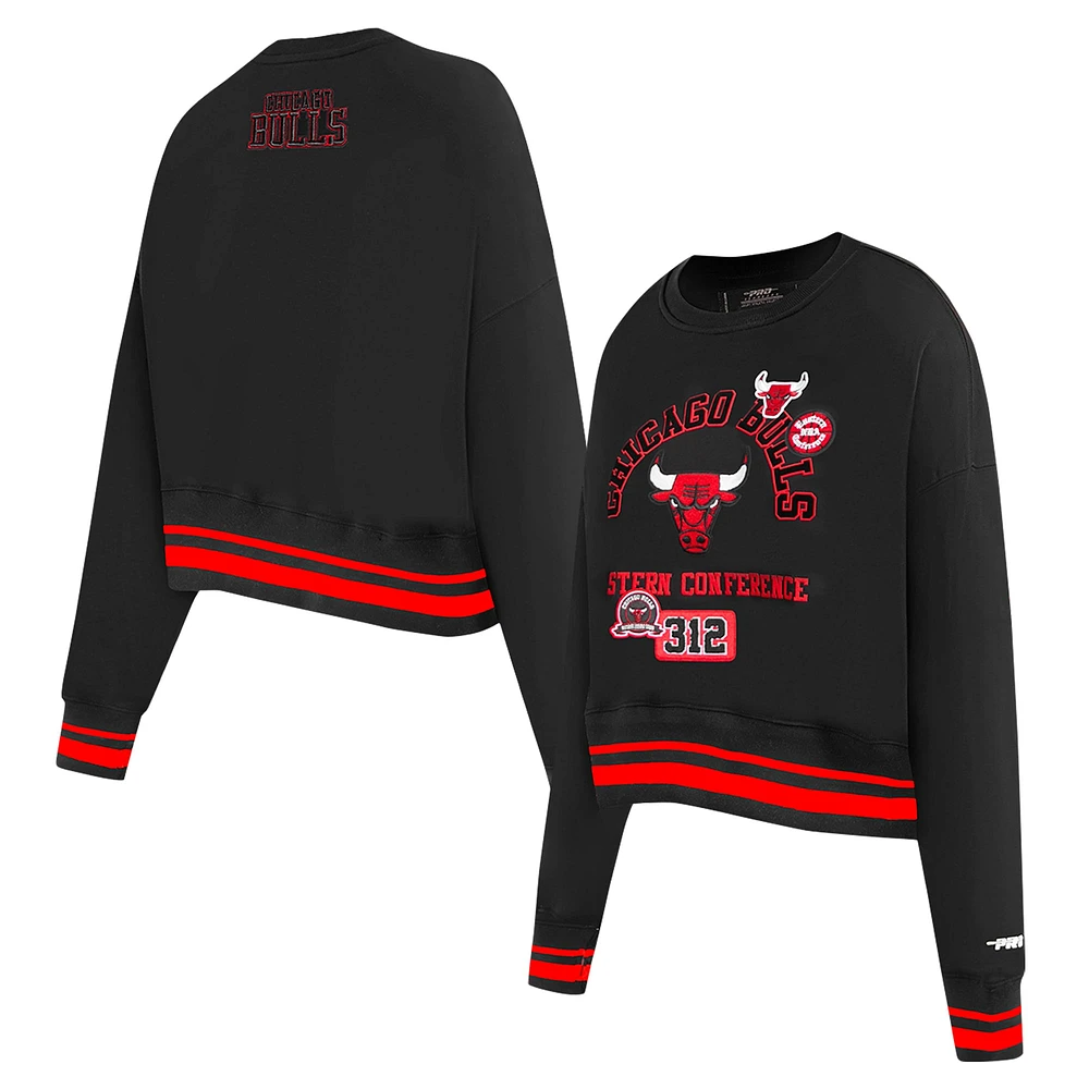 Women's Pro Standard Black Chicago Bulls Area Code Cropped Pullover Sweatshirt