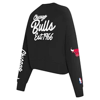 Women's Pro Standard Black Chicago Bulls Paint The City Cropped Pullover Sweatshirt