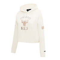 Women's Pro Standard Cream Chicago Bulls 2024/25 City Edition Chenille Applique Cropped Pullover Hoodie