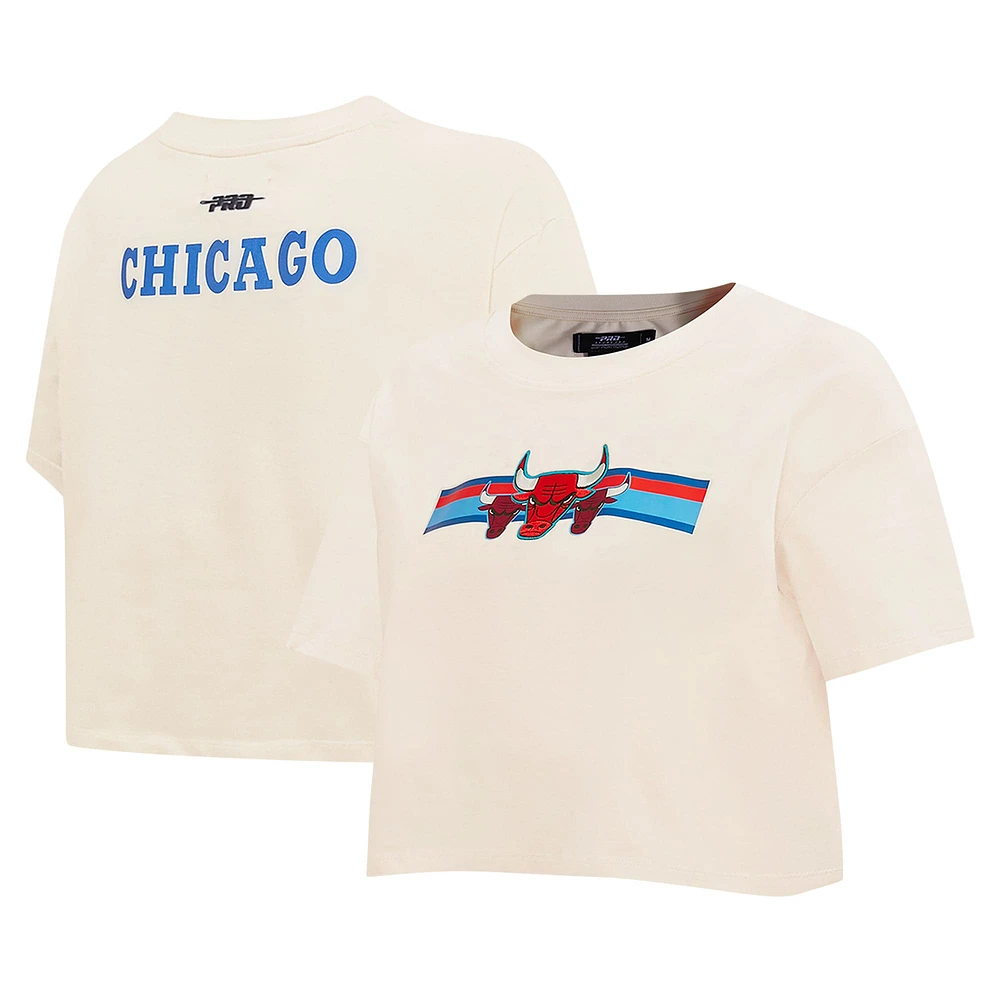 T-shirt court carré Pro Standard pour femmes, Chicago Bulls Retro Striper SJ, crème