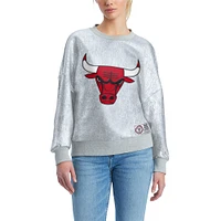 Sweat-shirt Tommy Jeans argenté pour femmes des Chicago Bulls Tracy