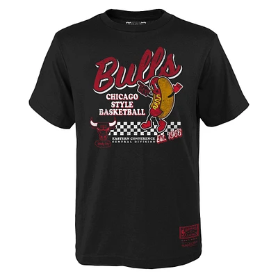 T-shirt noir Mitchell & Ness pour jeunes avec personnage de concession alimentaire des Chicago Bulls