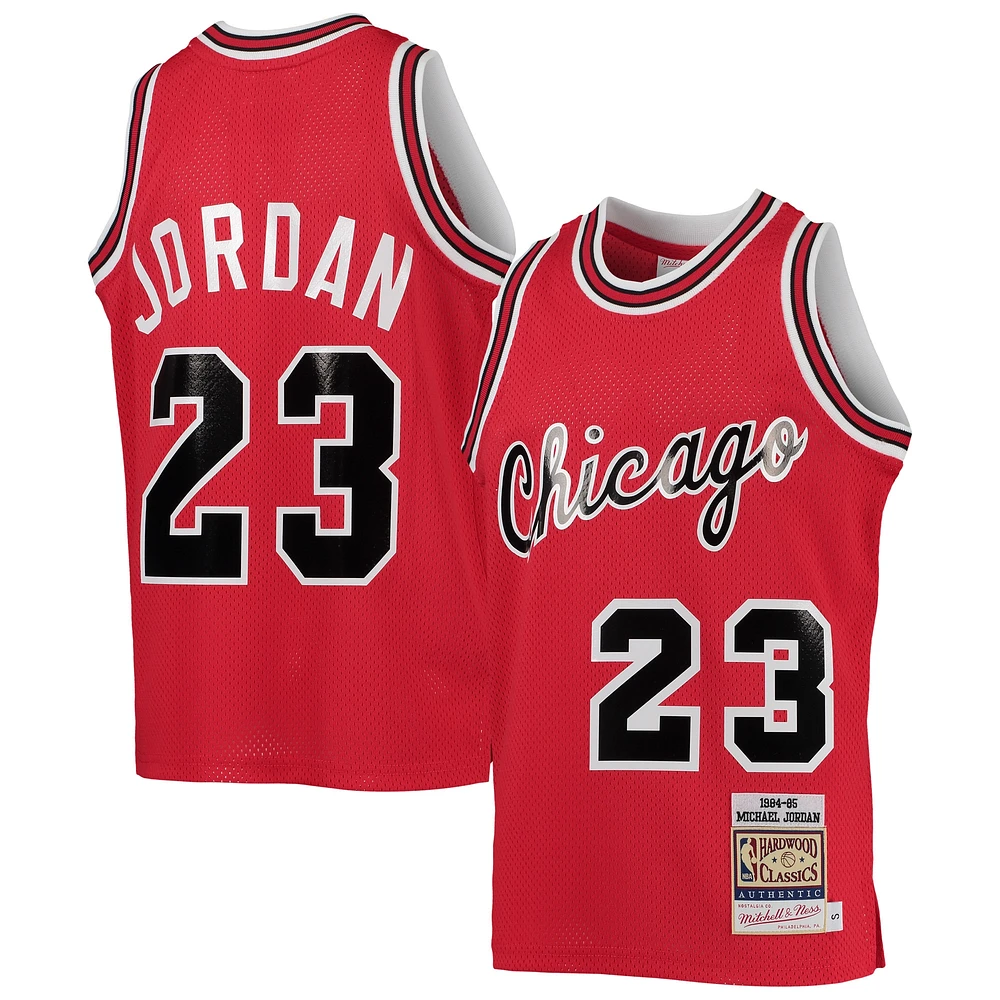 Maillot authentique Mitchell & Ness Michael Jordan rouge Chicago Bulls 1984/85 Hardwood Classics