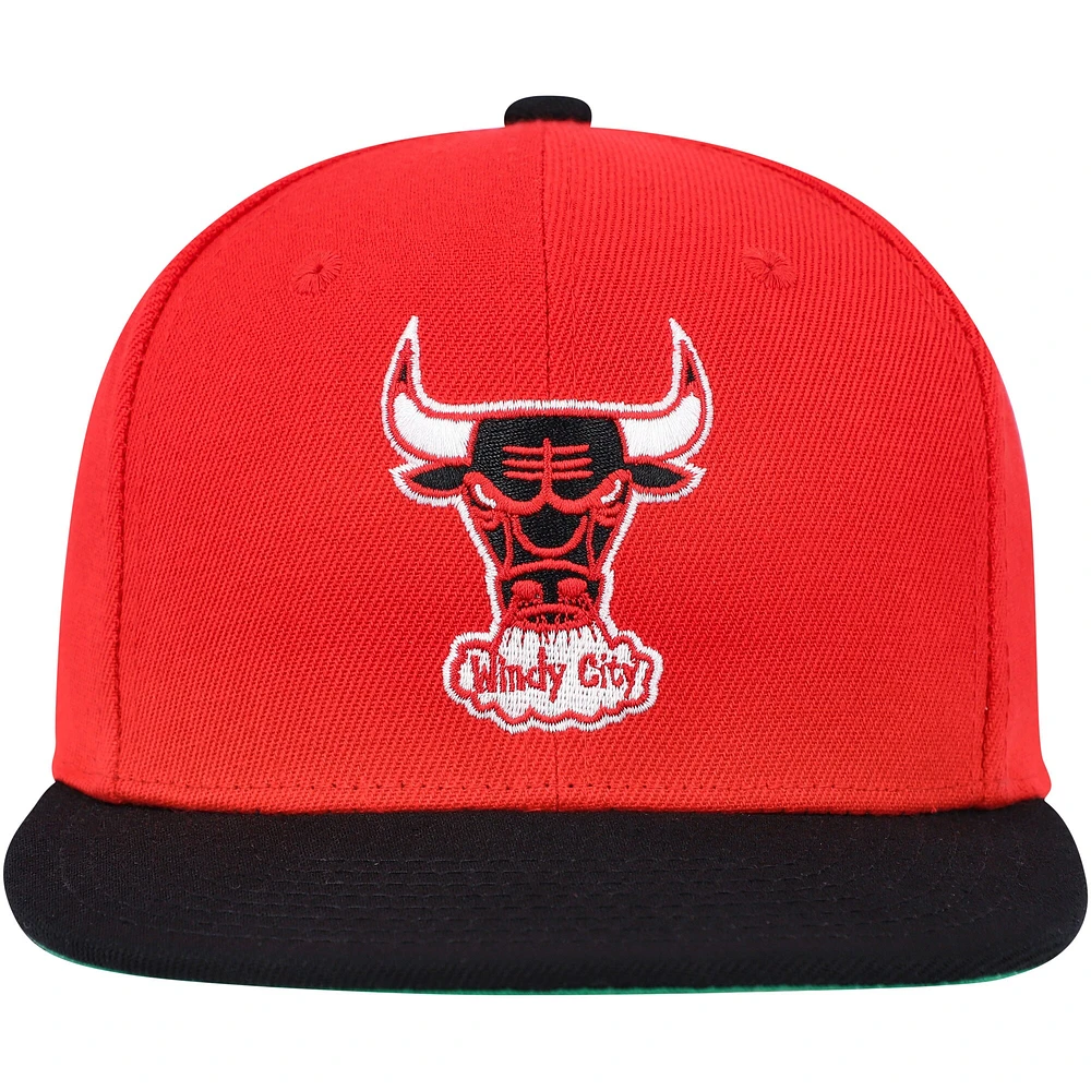 Youth Mitchell & Ness  Red/Black Chicago Bulls Two-Tone Snapback Hat