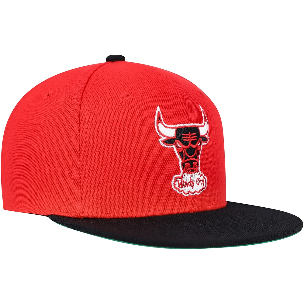 Casquette Snapback Chicago Bulls rouge/noir Mitchell & Ness pour jeune