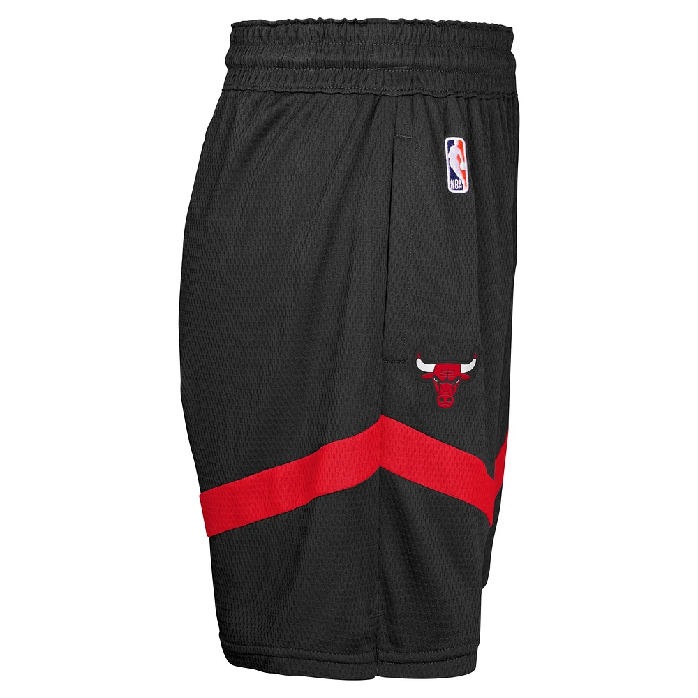 Short d'entraînement en maille Nike noir Chicago Bulls pour jeunes