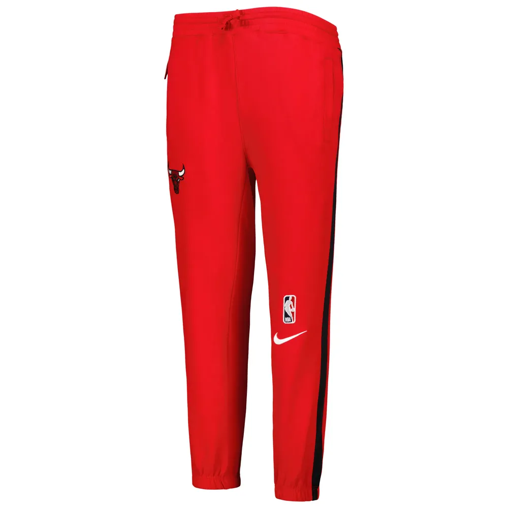 Pantalon de performance Nike Courtside Showtime des Chicago Bulls rouge pour jeune