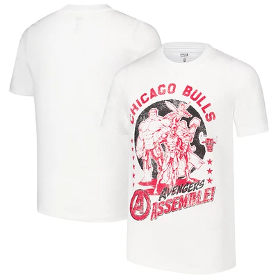 T-shirt blanc pour jeunes Chicago Bulls NBA x Marvel Avengers Squad