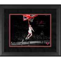 Lids Zach LaVine Chicago Bulls Fanatics Authentic Autographed 11 x 14  Reverse Layup Spotlight Photograph