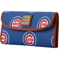 Dooney & Bourke Chicago Cubs Pochette continentale à monogramme sportif