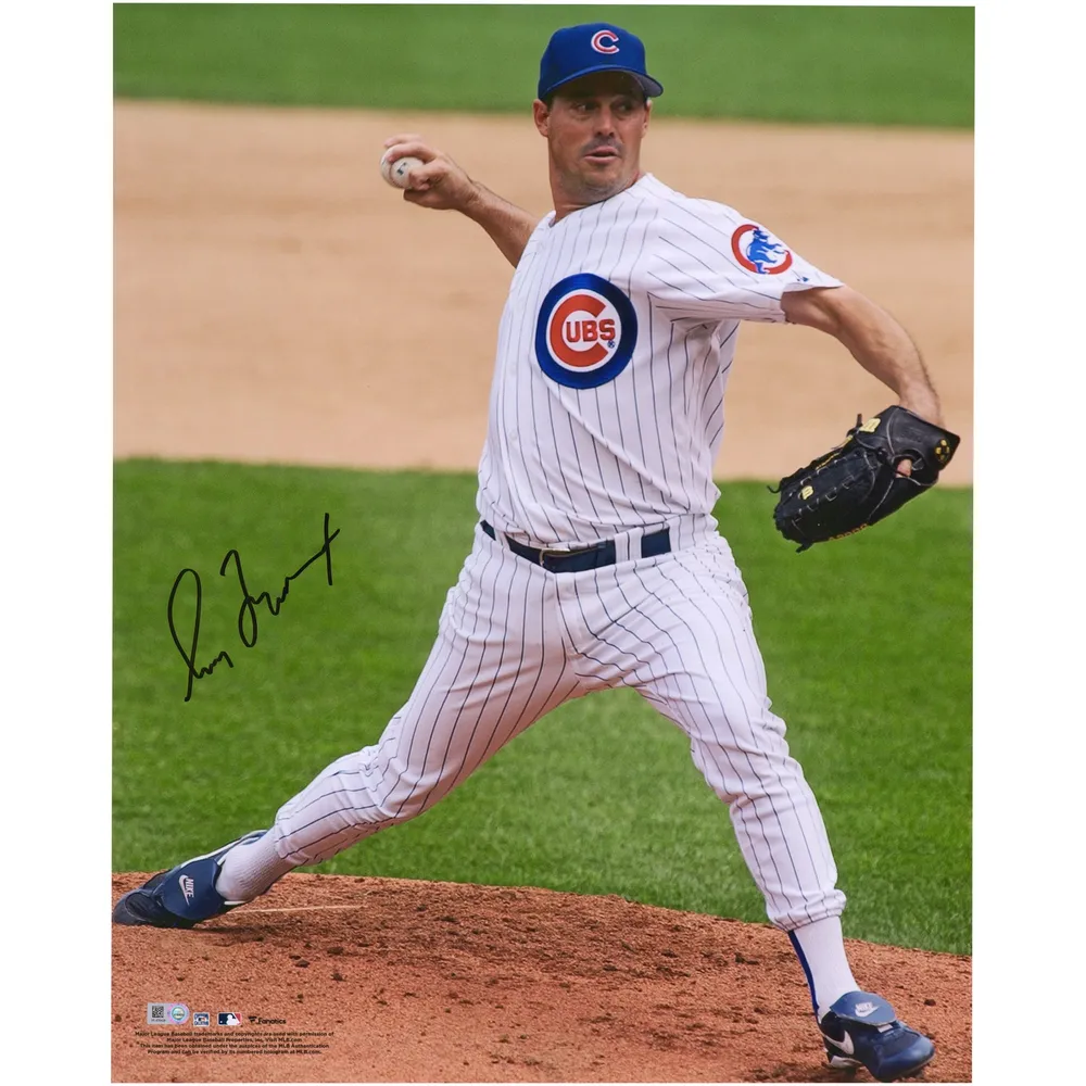 Greg Maddux Signed Chicago Cubs 2021 Topps Card - CharityStars