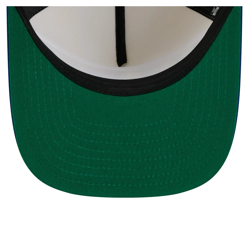 Men's New Era  White Chicago Cubs Team Scribble Golfer Adjustable Hat