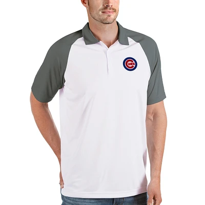 Polo Nova Antigua blanc/gris pour homme des Chicago Cubs
