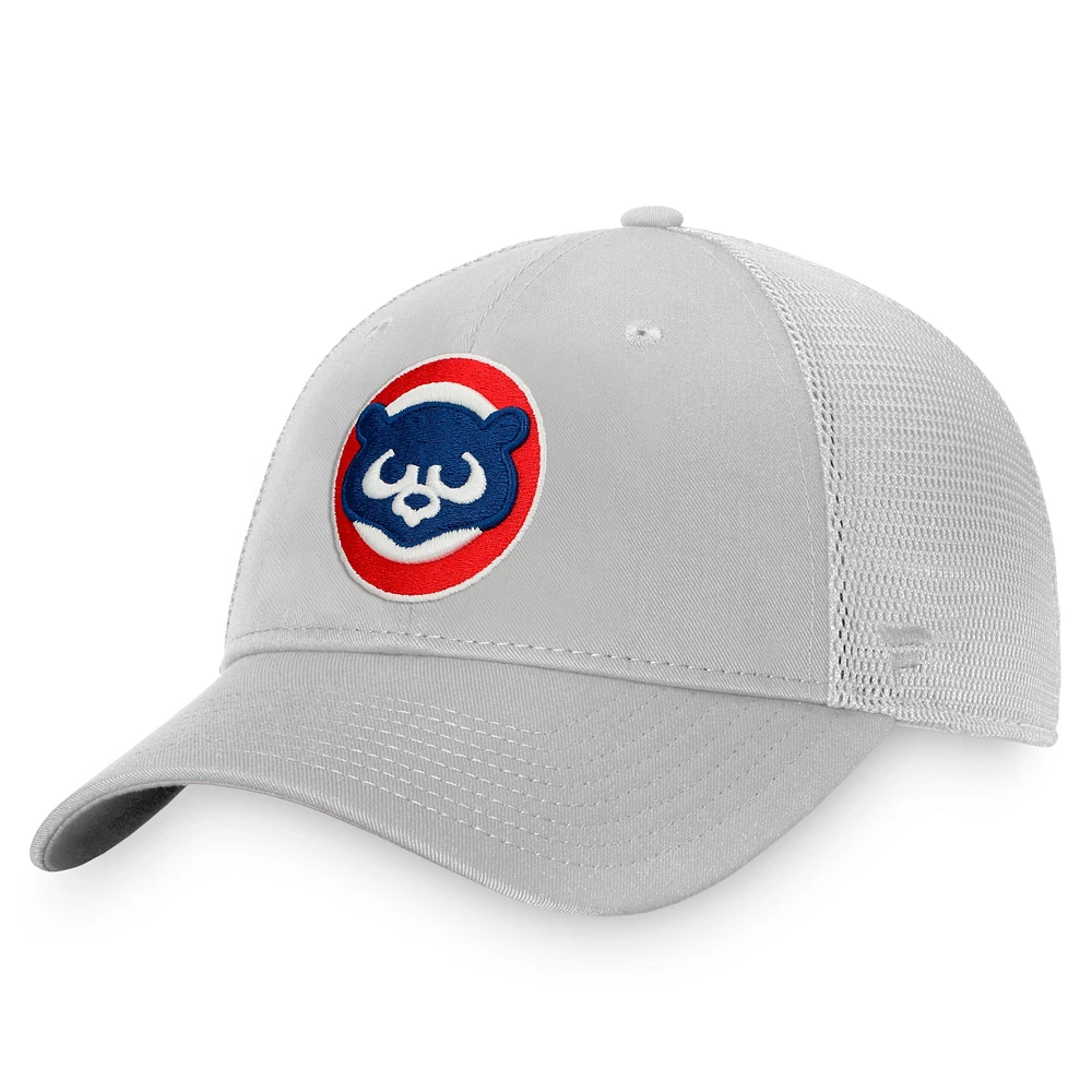 Men's Fanatics Gray/White Chicago Cubs Cooperstown Collection Core Trucker Snapback Hat