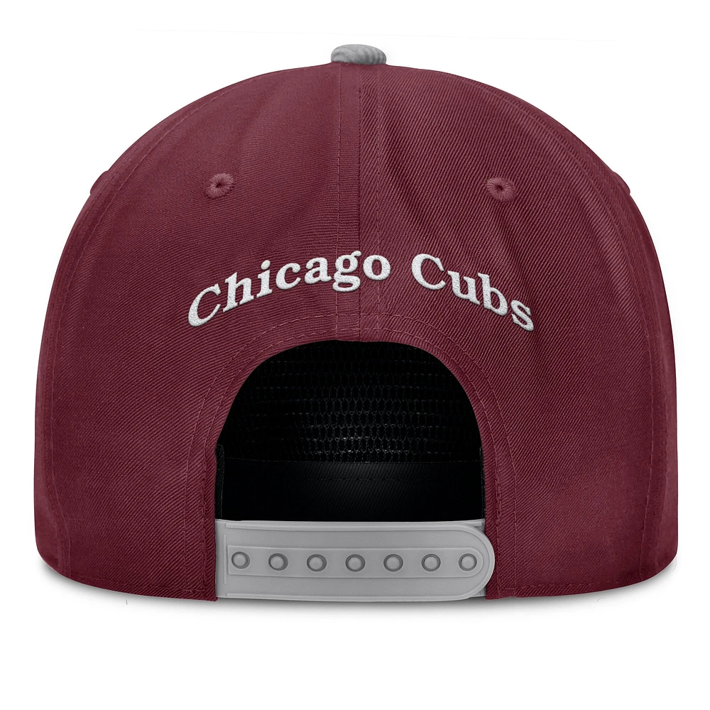 Casquette snapback Fanatics Wine pour hommes des Chicago Cubs