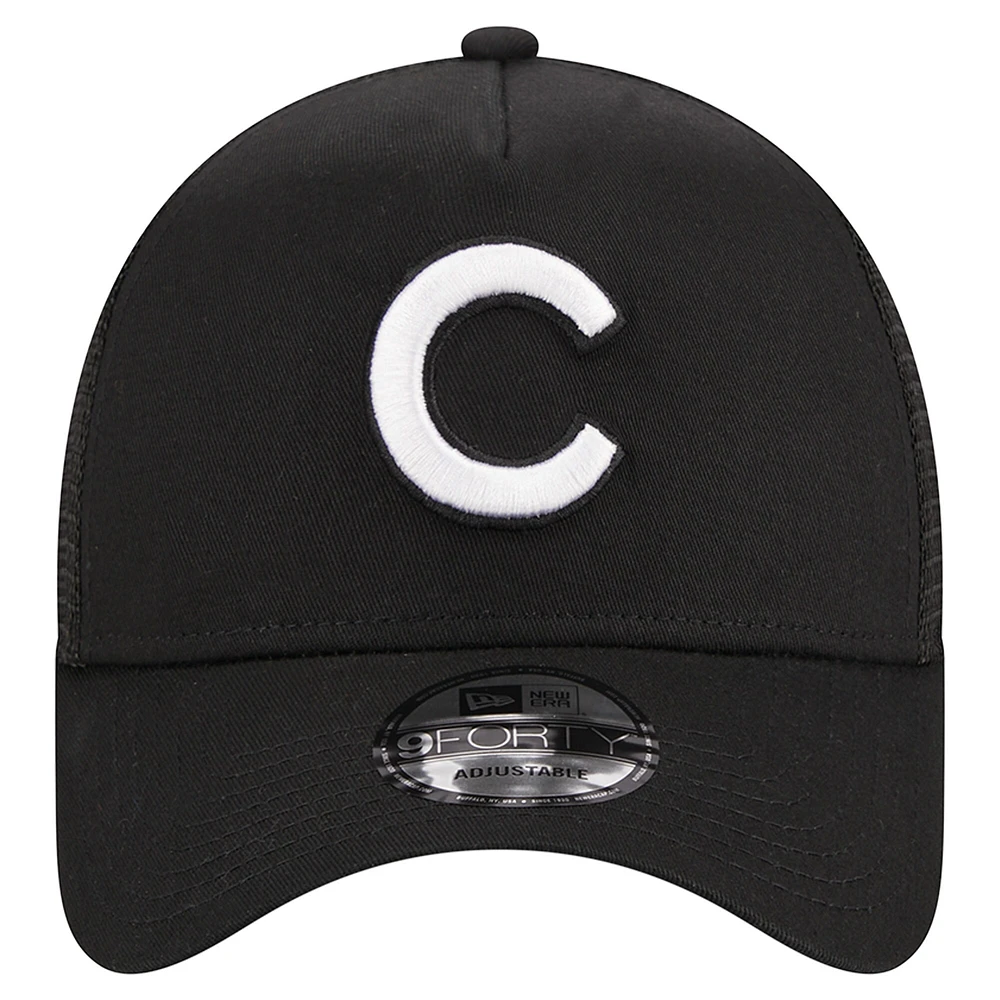 Casquette réglable noire A-Frame 9FORTY Trucker des Chicago Cubs New Era pour hommes