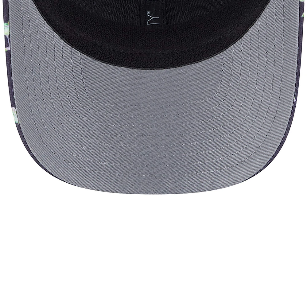 Men's New Era Black Chicago Cubs Adventure Drinks Pattern 9SEVENTY Stretch-Snap Hat