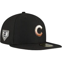 Men's New Era Black Chicago Cubs Dune Gradient Side Patch 59FIFTY Fitted Hat