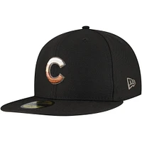 Men's New Era Black Chicago Cubs Dune Gradient Side Patch 59FIFTY Fitted Hat