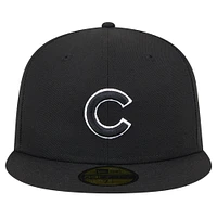 Casquette ajustée 59FIFTY noire avec logo des Chicago Cubs New Era pour hommes