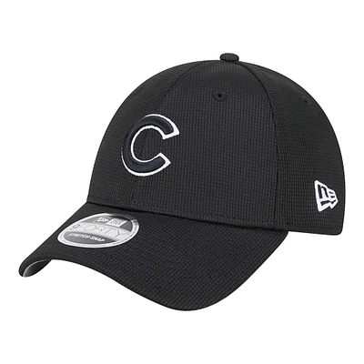 Men's New Era Black Chicago Cubs Pivot 9FORTY Adjustable Hat