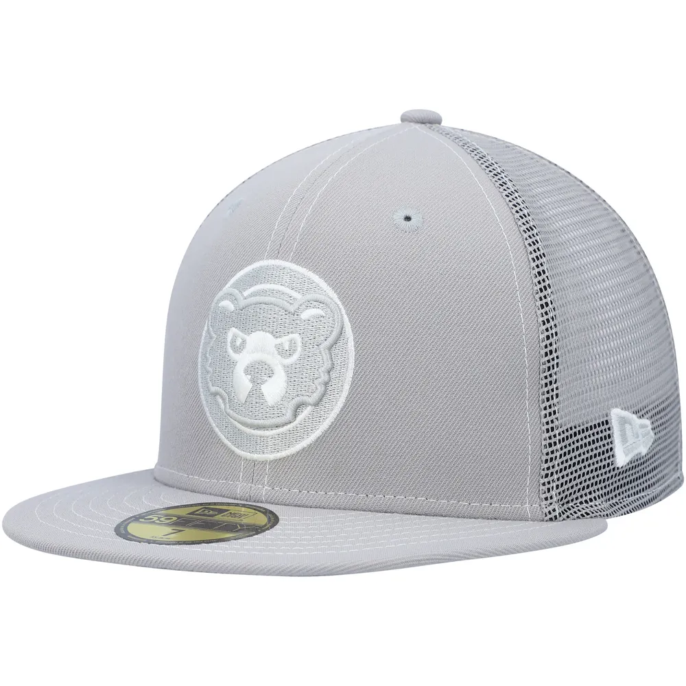 Casquette ajustée 59FIFTY pour entraînement au bâton sur le terrain Chicago Cubs 2023 New Era homme, gris