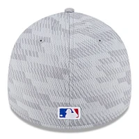 V107988 Cubs Mlb Nwe 2025 Clubhouse Gris 39Thirty HATMENFLX 60632168 #17
