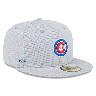 V107988 Cubs Mlb Nwe 2025 Clubhouse Gris 59fifty HATMENHIC 60632143 #4