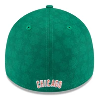 Men's New Era Kelly Green Chicago Cubs St. Patrick's Day 39THIRTY Flex Hat