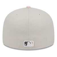 Casquette ajustée New Era Chicago Cubs 2023 pour la fête des mères sur le terrain 59FIFTY homme