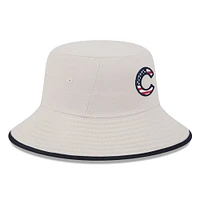 Bob kaki New Era pour hommes des Chicago Cubs 2024 du 4 juillet