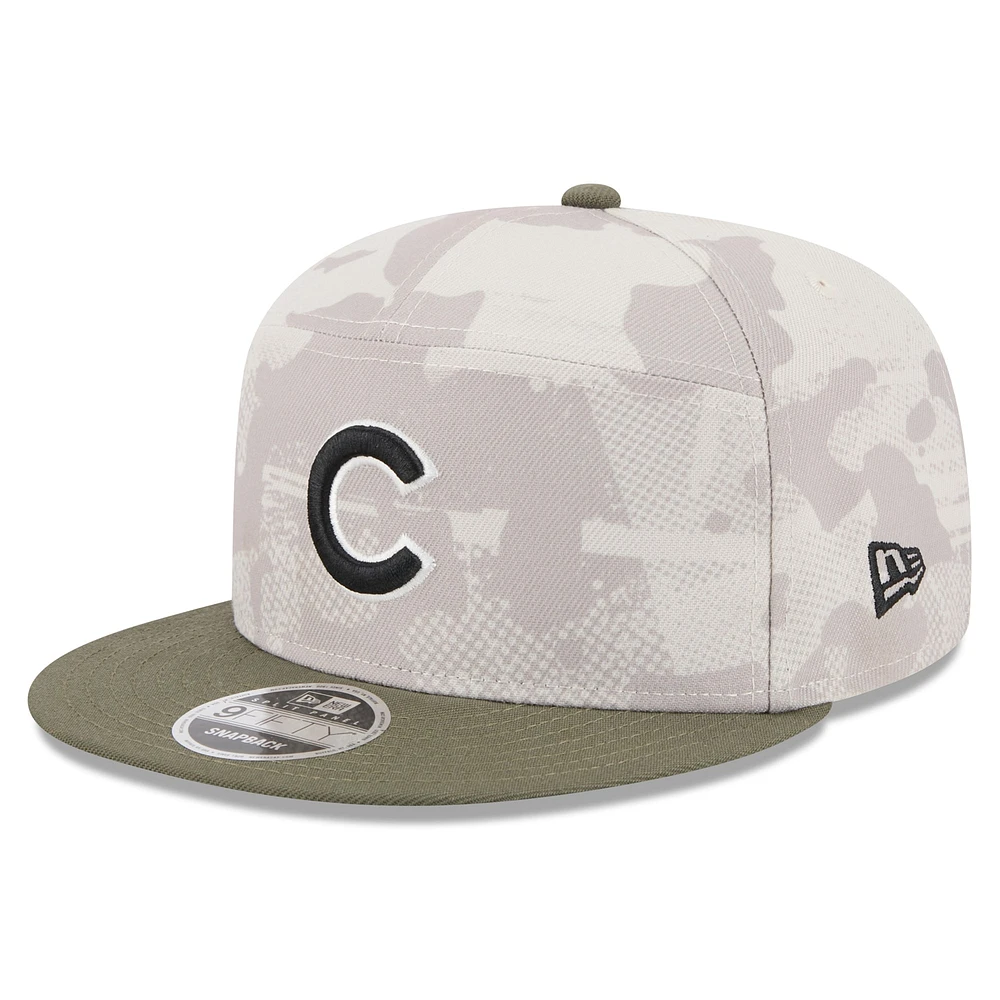Men's New Era Light Beige/Olive Chicago Cubs 2025 Armed Forces Day Split Panel 9FIFTY Snapback Hat