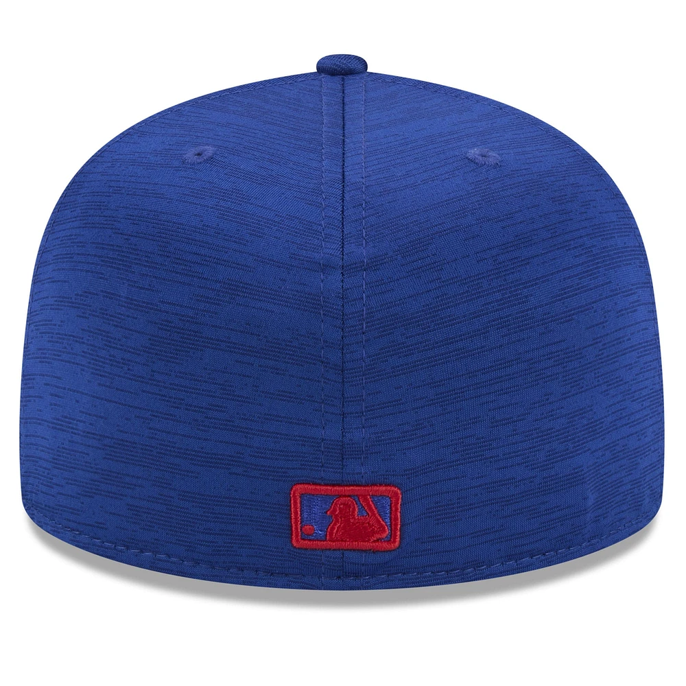 Casquette ajustée 59FIFTY Royal Chicago Cubs 2024 MLB Clubhouse New Era pour homme