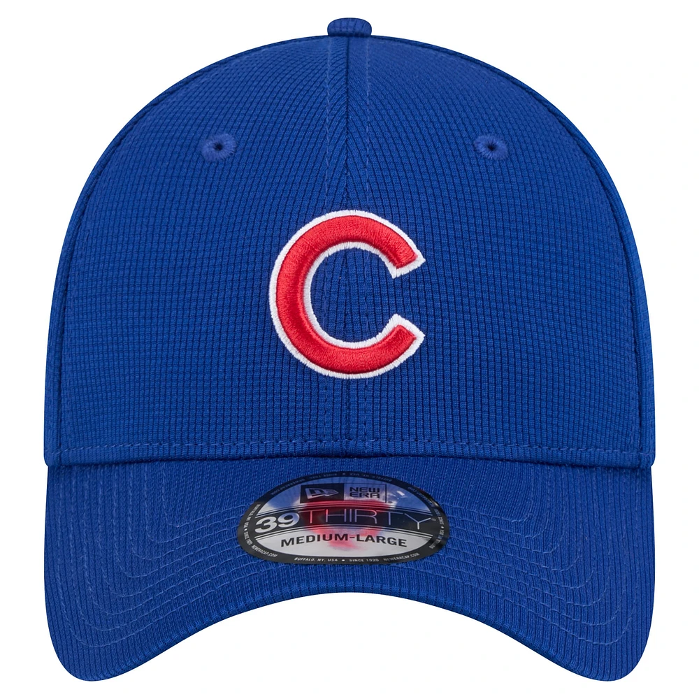 Casquette flexible New Era Royal Chicago Cubs Active Pivot 39THIRTY pour hommes