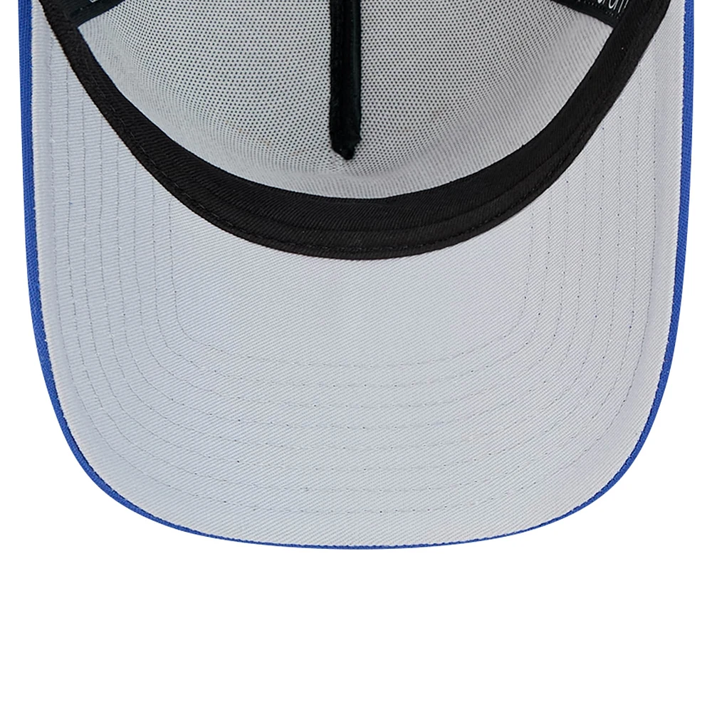 Casquette réglable de camionneur A-Frame blanche avec mot-symbole rétro des Chicago Cubs New Era 9FORTY pour hommes