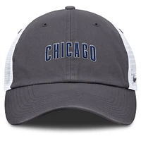 Casquette de camionneur ajustable Nike Chicago Cubs Wordmark Club pour homme, grise