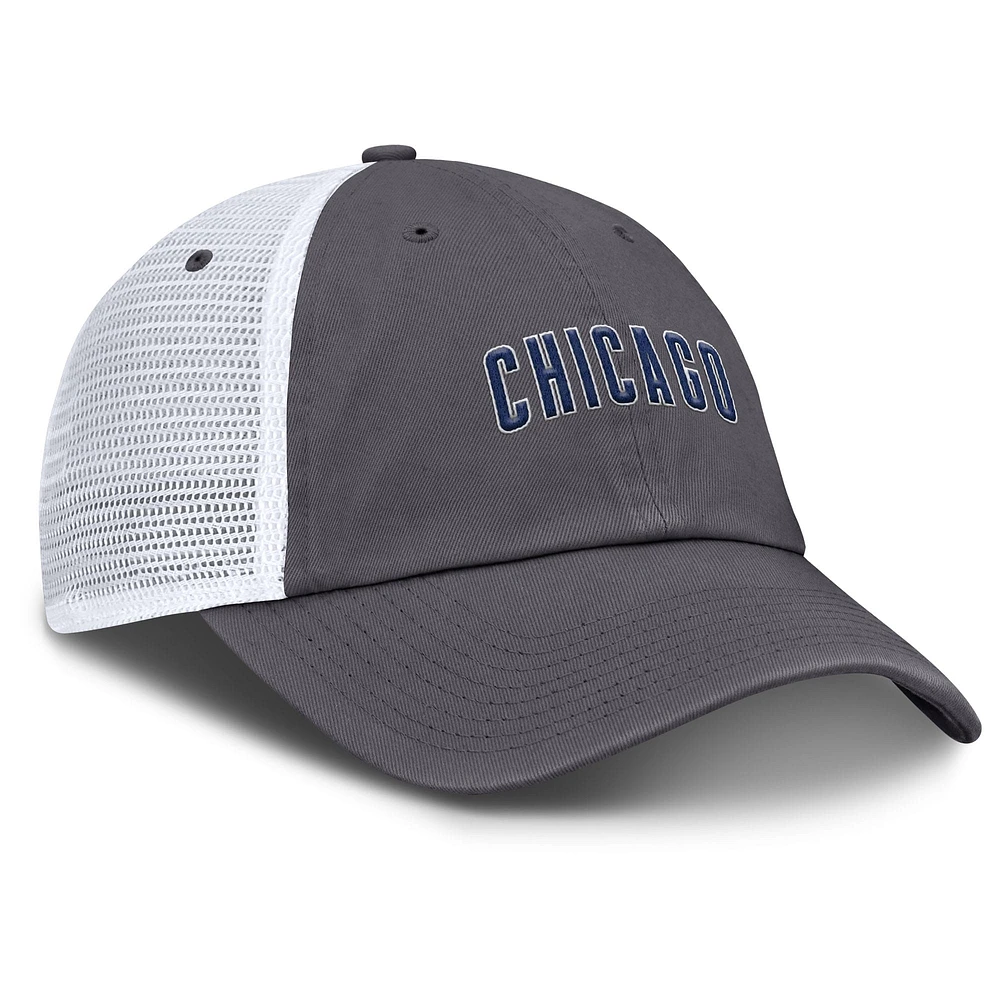 Casquette de camionneur ajustable Nike Chicago Cubs Wordmark Club pour homme, grise